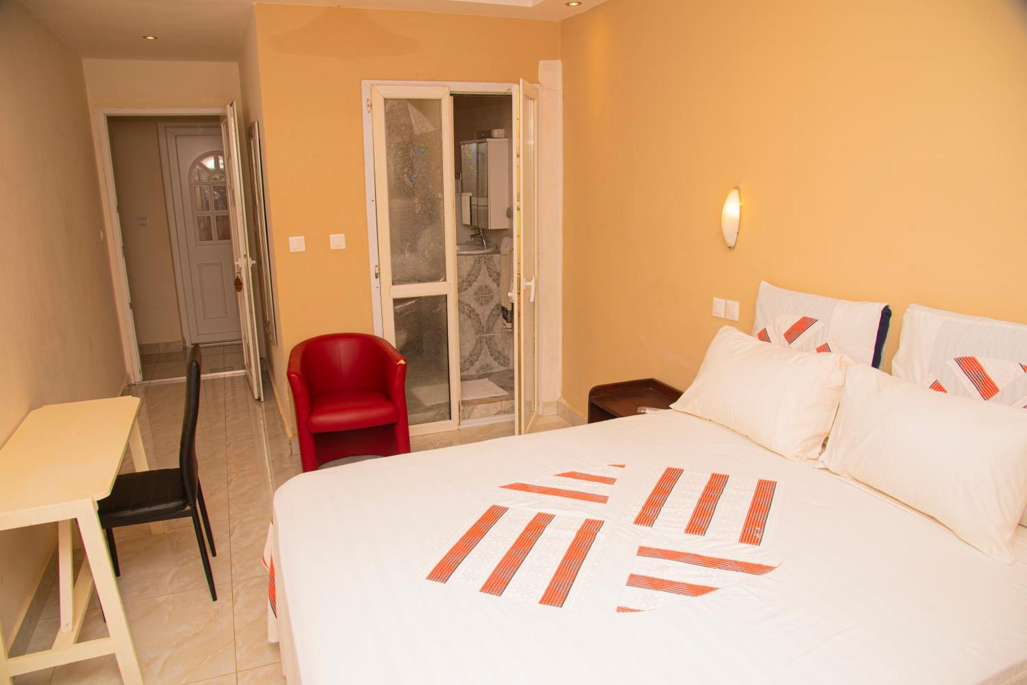Chambres D'Hotes Villa Luciana Saly Eksteriør bilde